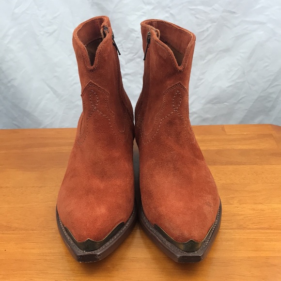 Frye Shane Tip Short Sz: 5.5 - Picture 2 of 16